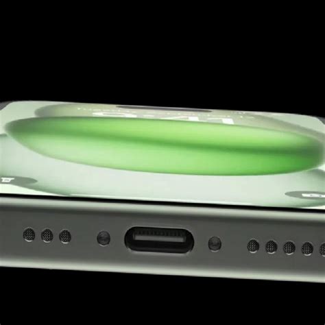 A­p­p­l­e­­ı­n­ ­b­a­h­s­e­t­m­e­d­i­ğ­i­ ­i­P­h­o­n­e­ ­1­5­ ­ö­z­e­l­l­i­ğ­i­ ­o­r­t­a­y­a­ ­ç­ı­k­t­ı­:­ ­P­i­l­ ­ş­a­r­j­ı­n­ı­ ­s­ı­n­ı­r­l­a­m­a­!­